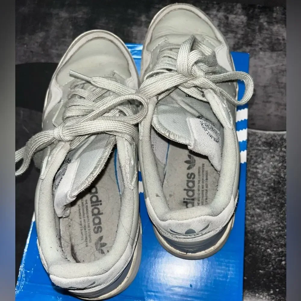 Adidas Supercourt Shoe